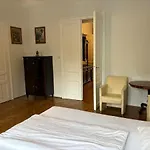 Dornroeschenschlaf Am Stadtrand Mit Anbindung Ans Zentrum - 30 Minuten