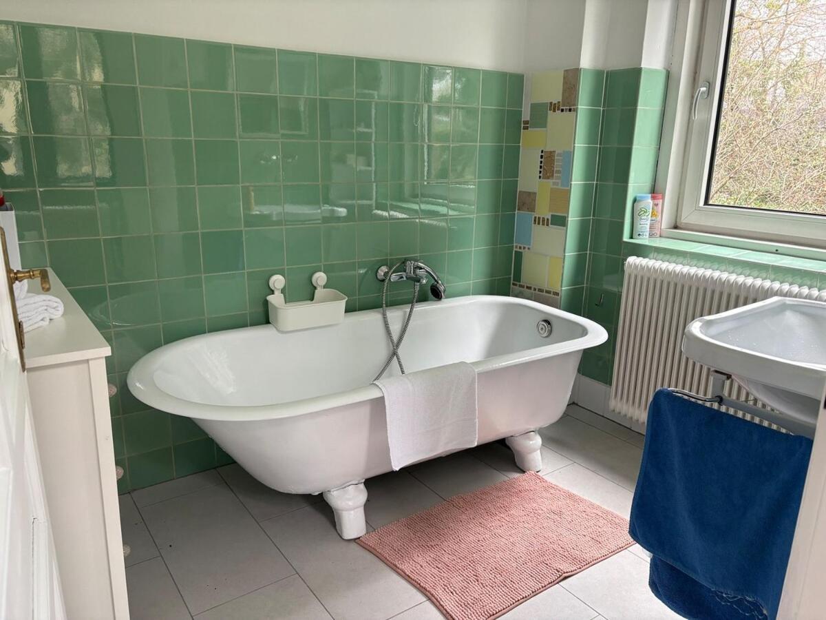 Apartment Dornroeschenschlaf Am Stadtrand Mit Anbindung Ans Zentrum - 30 Minuten *