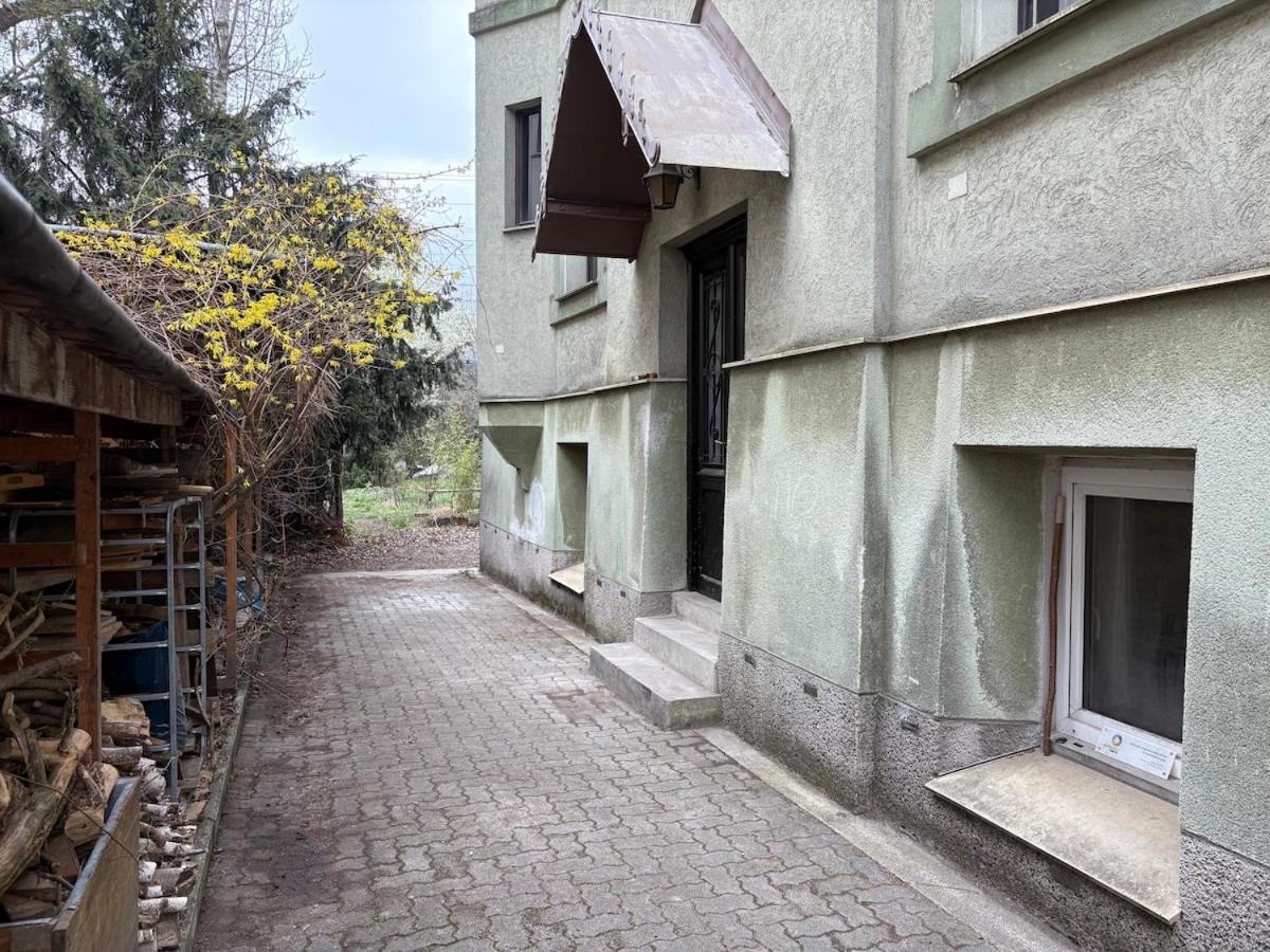 Dornroeschenschlaf Am Stadtrand Mit Anbindung Ans Zentrum - 30 Minuten Apartment