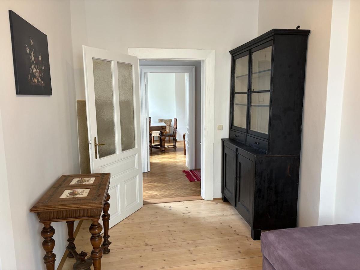 Dornroeschenschlaf Am Stadtrand Mit Anbindung Ans Zentrum - 30 Minuten Apartment *